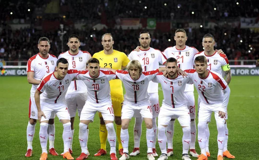 包含斯洛文尼亚击溃对手,强势逼近的词条 包含斯洛文尼亚击溃对手,强势逼近的词条